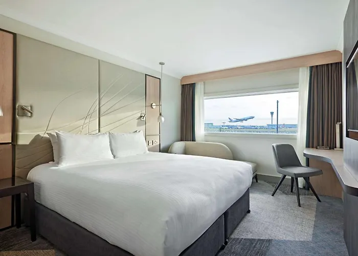Hyatt Place London Heathrow AirportAirport Hotel